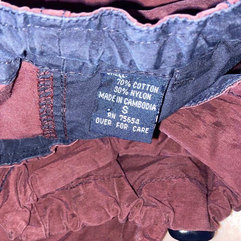 Abercrombie Utility pants with embroidered patch on bottom of the leg size small - Picture 4 of 7